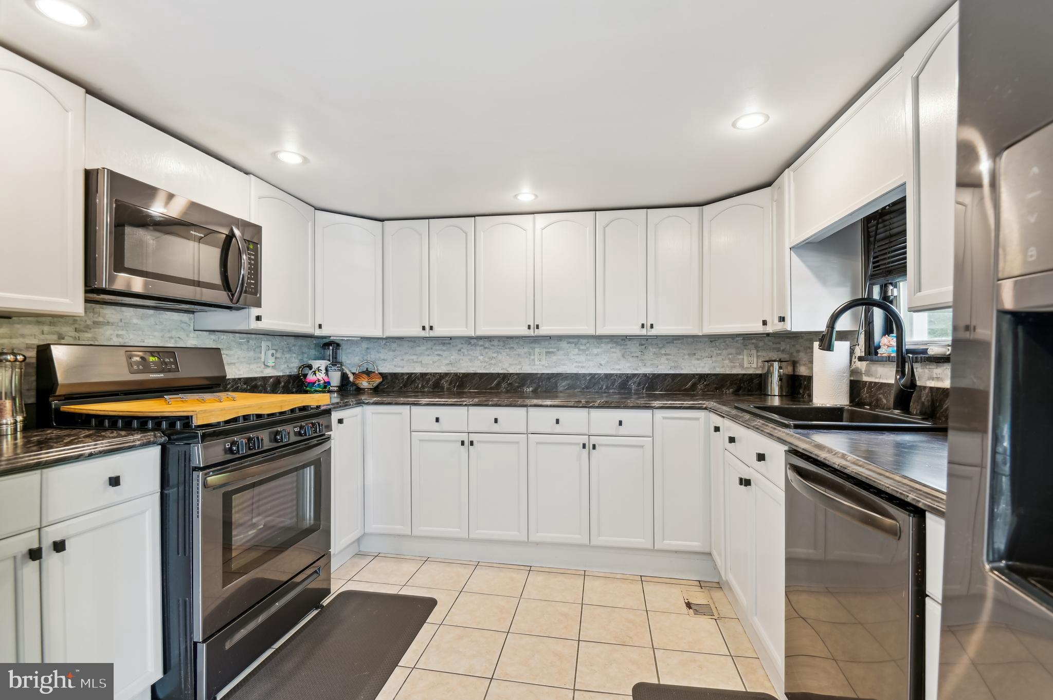 8316 Philadelphia Road Rosedale, MD 21237 - Photo 5 of 39