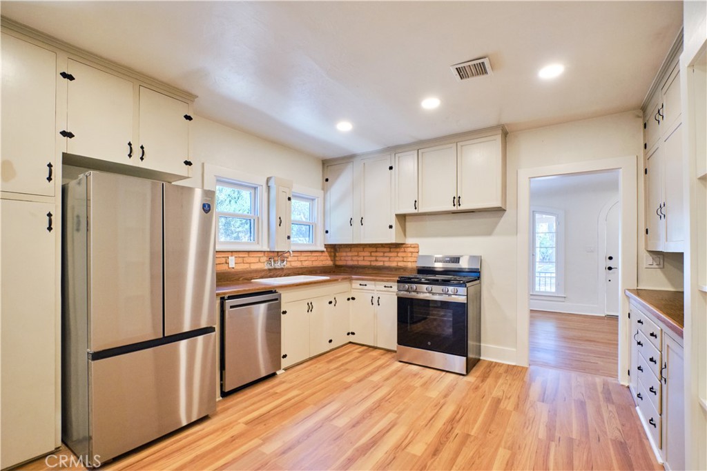 3045 Cedar Street Riverside, CA 92501 - Photo 9 of 25 Kitchen new appliances and recessed lighting