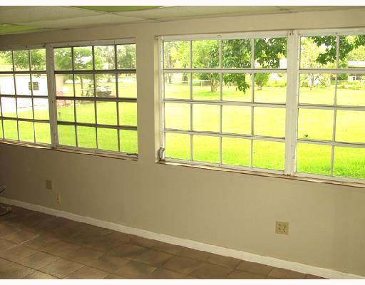 4810 Southwest 172nd Avenue Southwest Ranches, FL 33331 - Photo 7 of 8 Den/Family/Great Room
