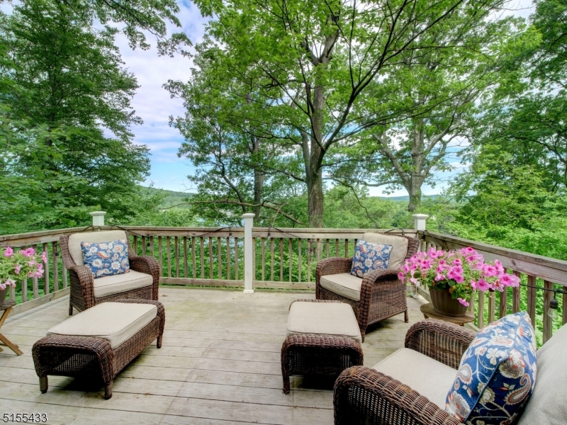 33 Cliffside Trail Denville, NJ 07834 - Photo 11 of 25 a outdoor living space with furniture and garden view
