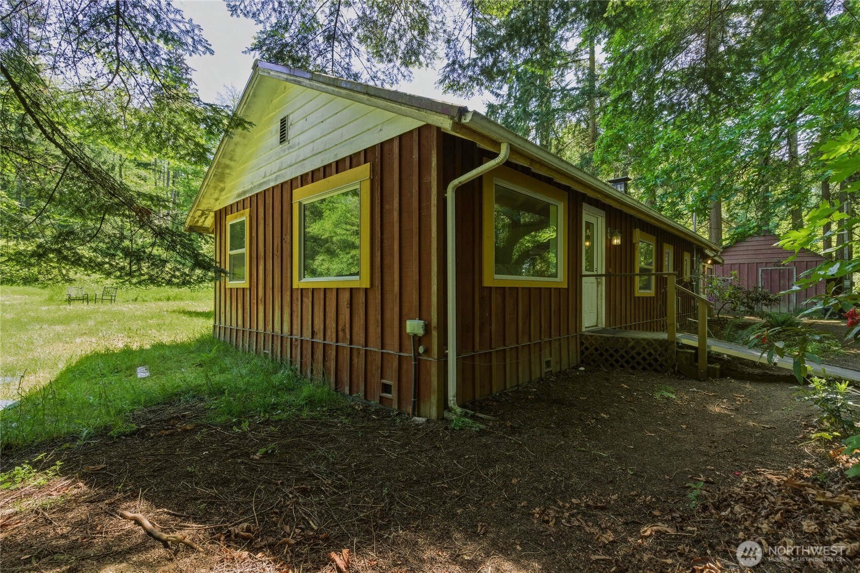 3511 Quade Road Clinton, WA 98236 - Photo 35 of 40