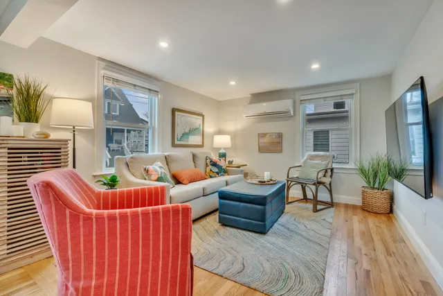 $949,900 | 4 Union Avenue, Old Orchard Beach, ME 04064