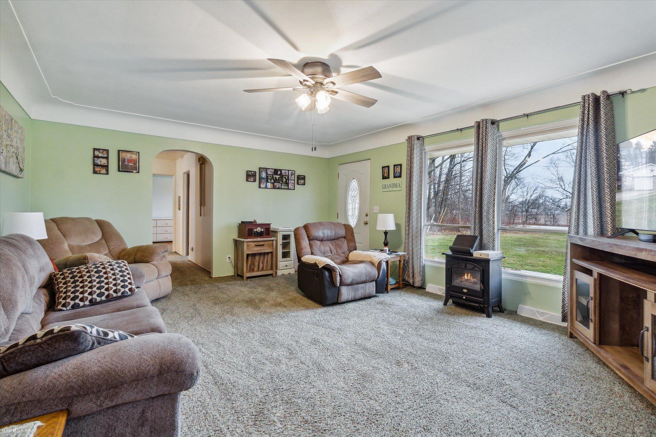 3246 West County Line Road Lennon, MI 48449 - Photo 2 of 32