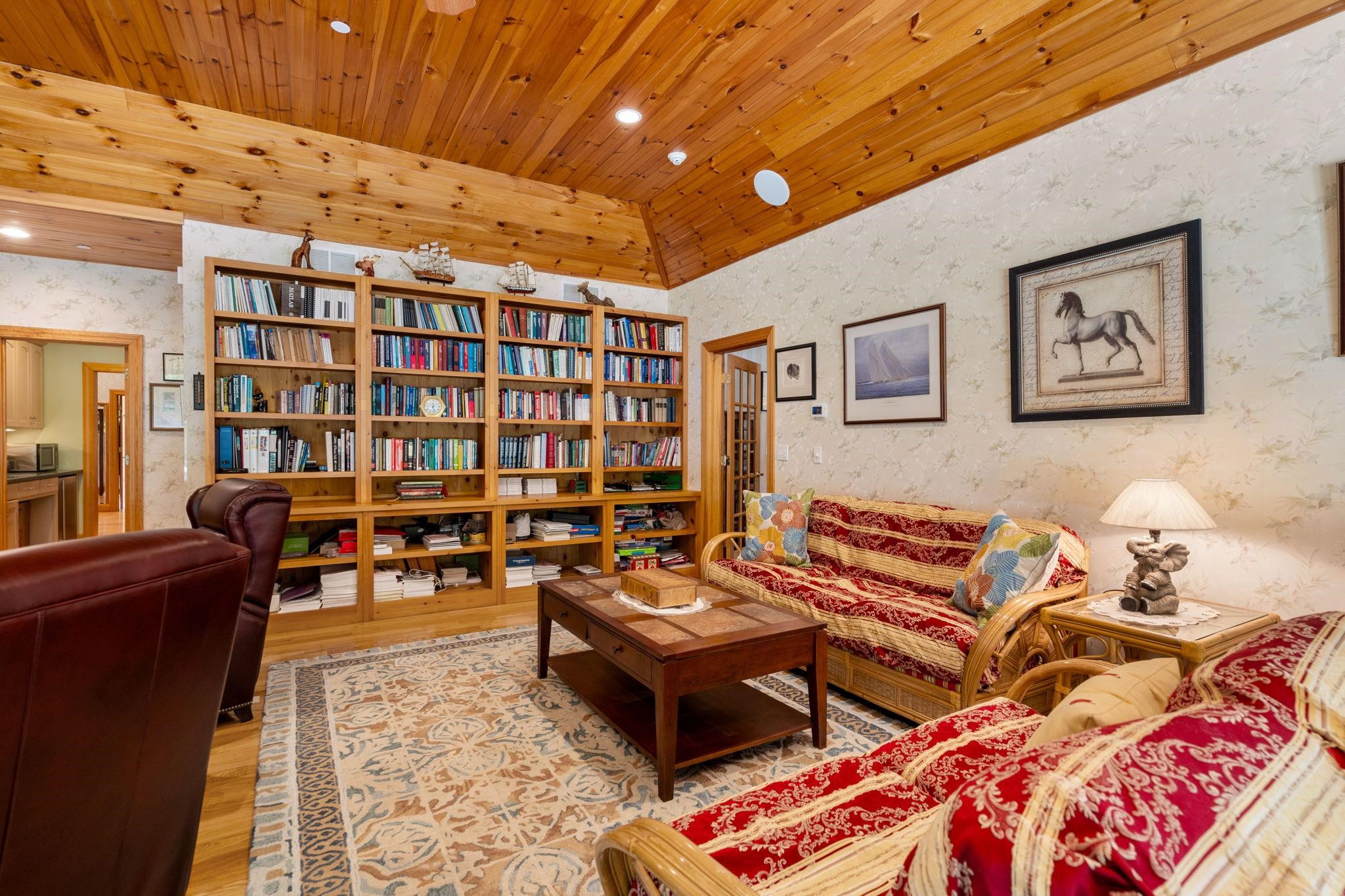 42 Pine Hill Road Hollis, NH 03049 - Photo 19 of 60