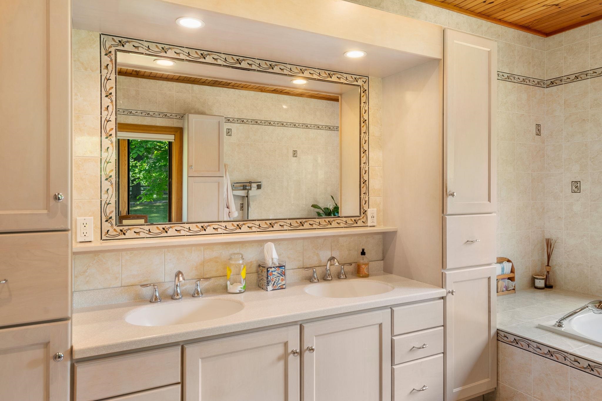 42 Pine Hill Road Hollis, NH 03049 - Photo 27 of 60