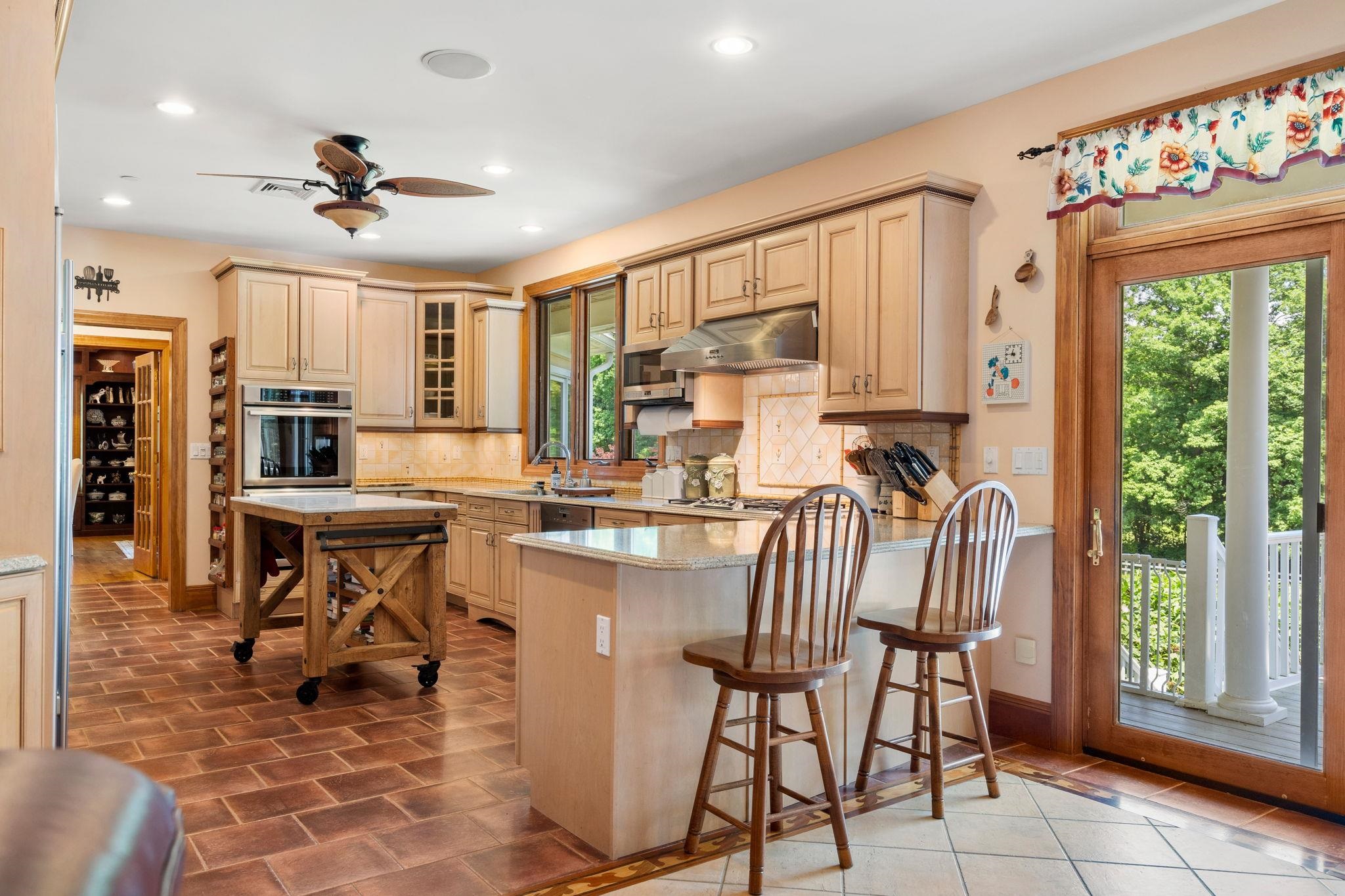 42 Pine Hill Road Hollis, NH 03049 - Photo 10 of 60