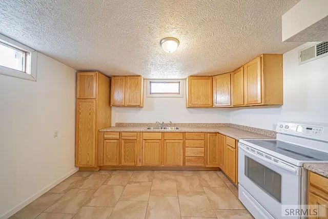 $285,000 | 515 West Benton Street, Pocatello, ID 83204