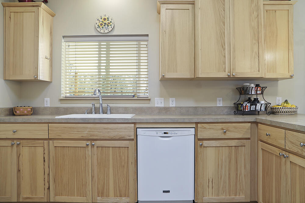 5535 Tunnel Loop Road Grants Pass, OR 97526 - Photo 12 of 29 12