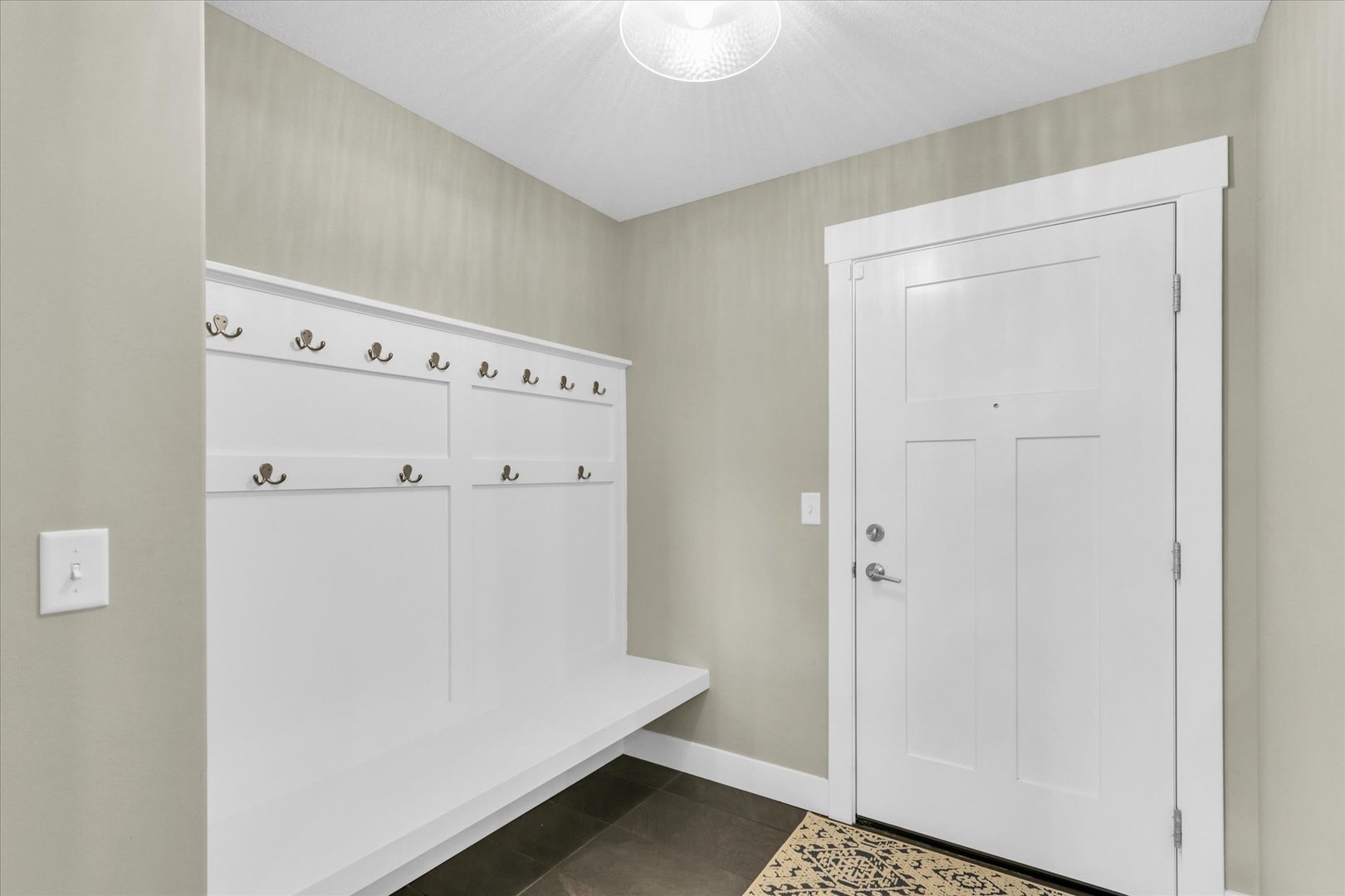 1403 Winterberry Road Savoy, IL 61874 - Photo 34 of 47 a view of walk in closet with window