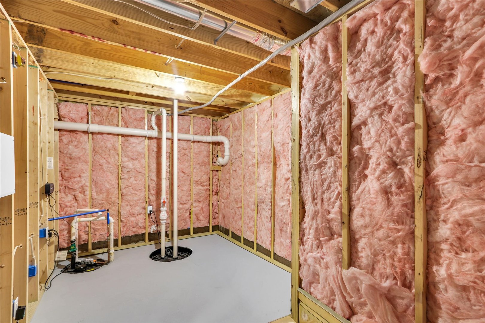 1403 Winterberry Road Savoy, IL 61874 - Photo 39 of 47 a view of a room with gym equipment