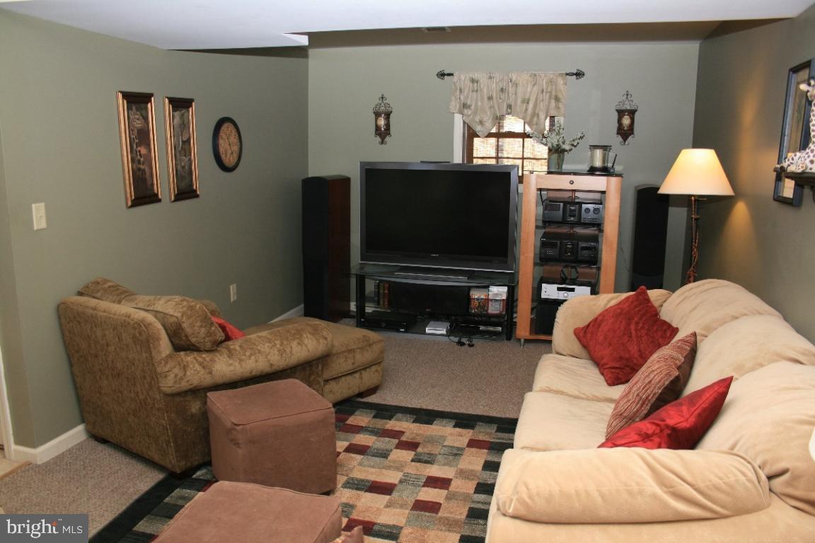 2196 River Road Washington Boro, PA 17582 - Photo 8 of 12 Gallery Image 8