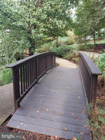 $2,930 | 8360 Greensboro Drive, Unit 208, McLean, VA 22102