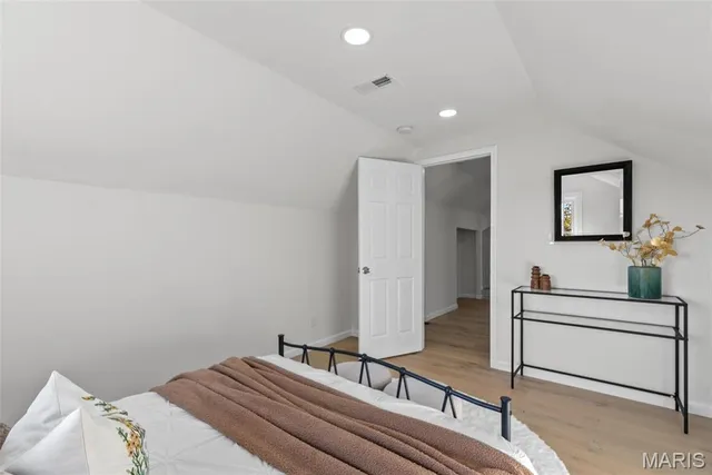 $450,000 | 5410 Tholozan Avenue, St. Louis, MO 63109