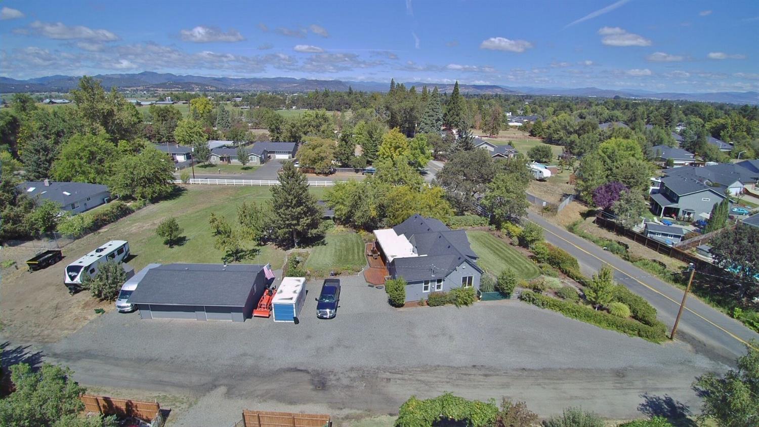 3523 Grant Road Central Point, OR 97502 - Photo 31 of 35 Additional Photo
