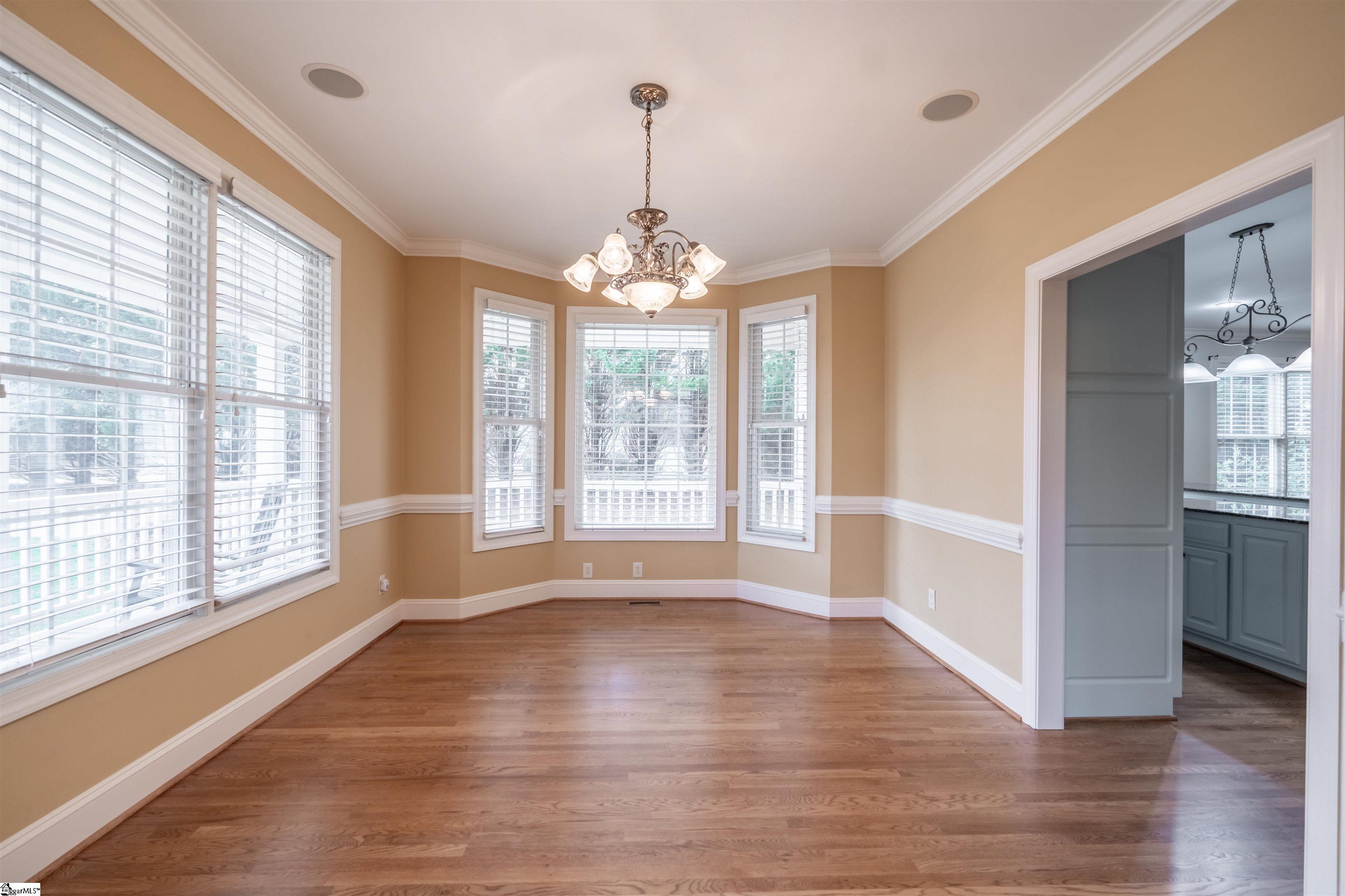 323 Waters Road Taylors, SC 29687 - Photo 9 of 50