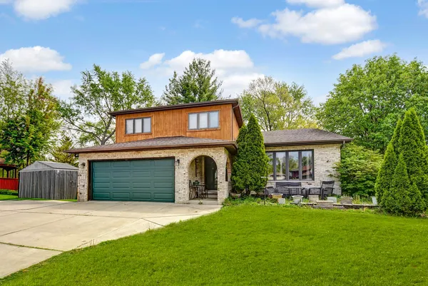 $389,873 | 6732 West 113th Place, Worth, IL 60482