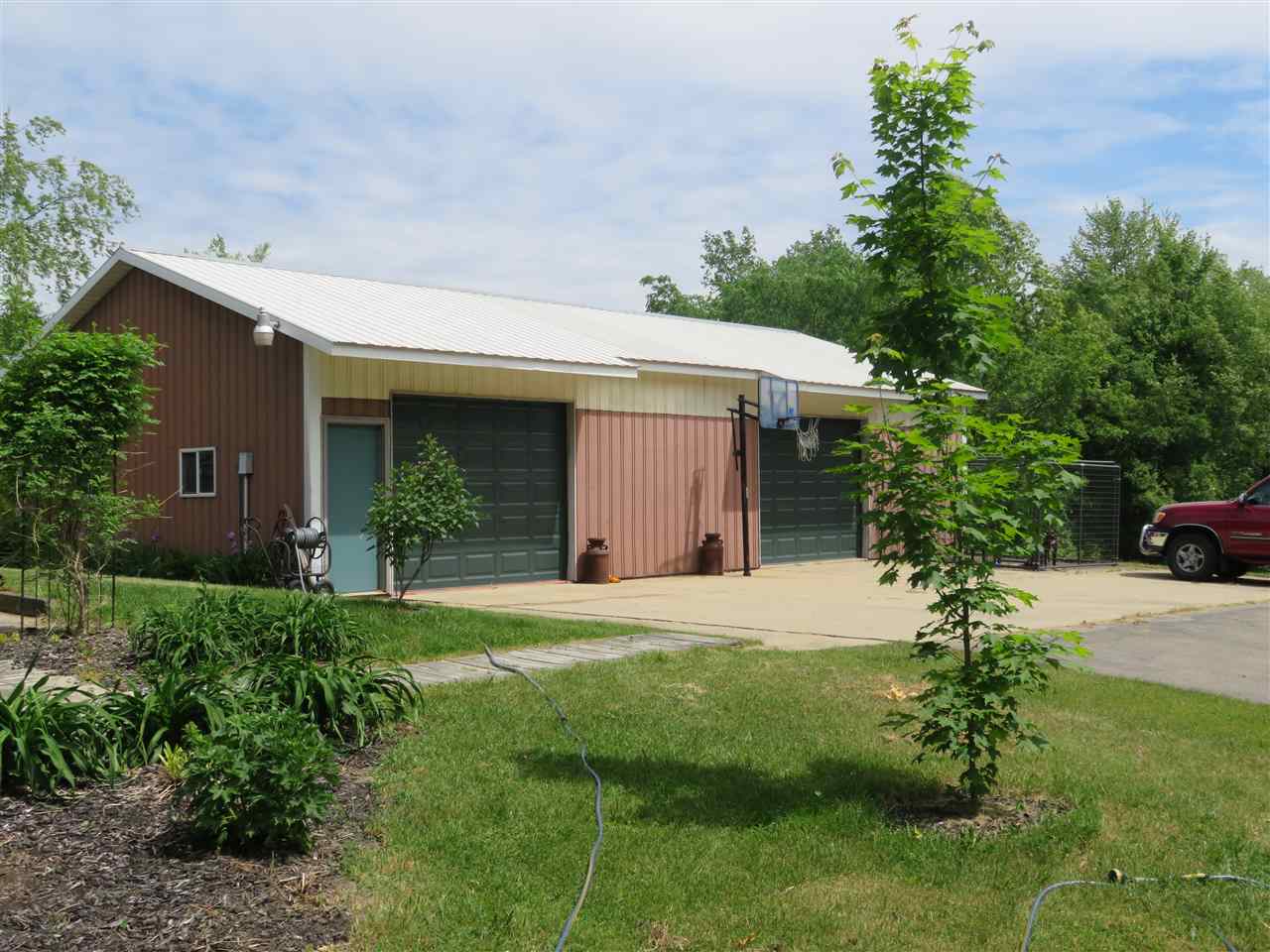 10739 South State Road Morrice, MI 48857 - Photo 20 of 30