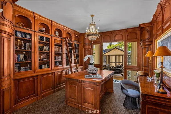 $4,995,000 | 85 Crestview Avenue, Camarillo, CA 93010