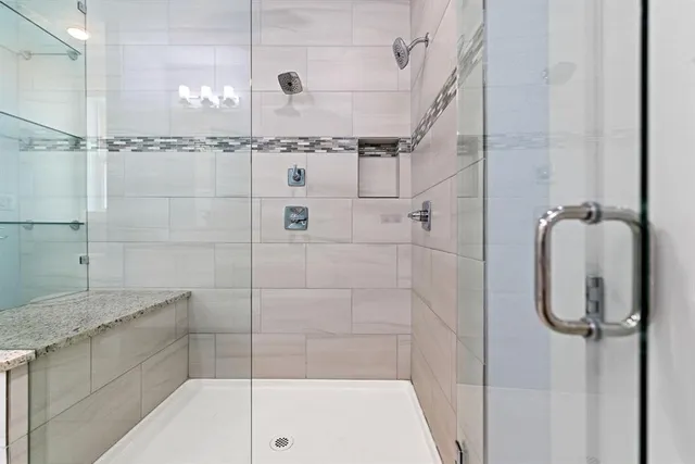 $2,750 | 203 South Village Way, Lewisville, TX 75057