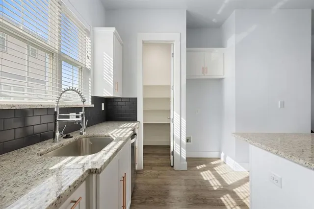 $2,750 | 203 South Village Way, Lewisville, TX 75057