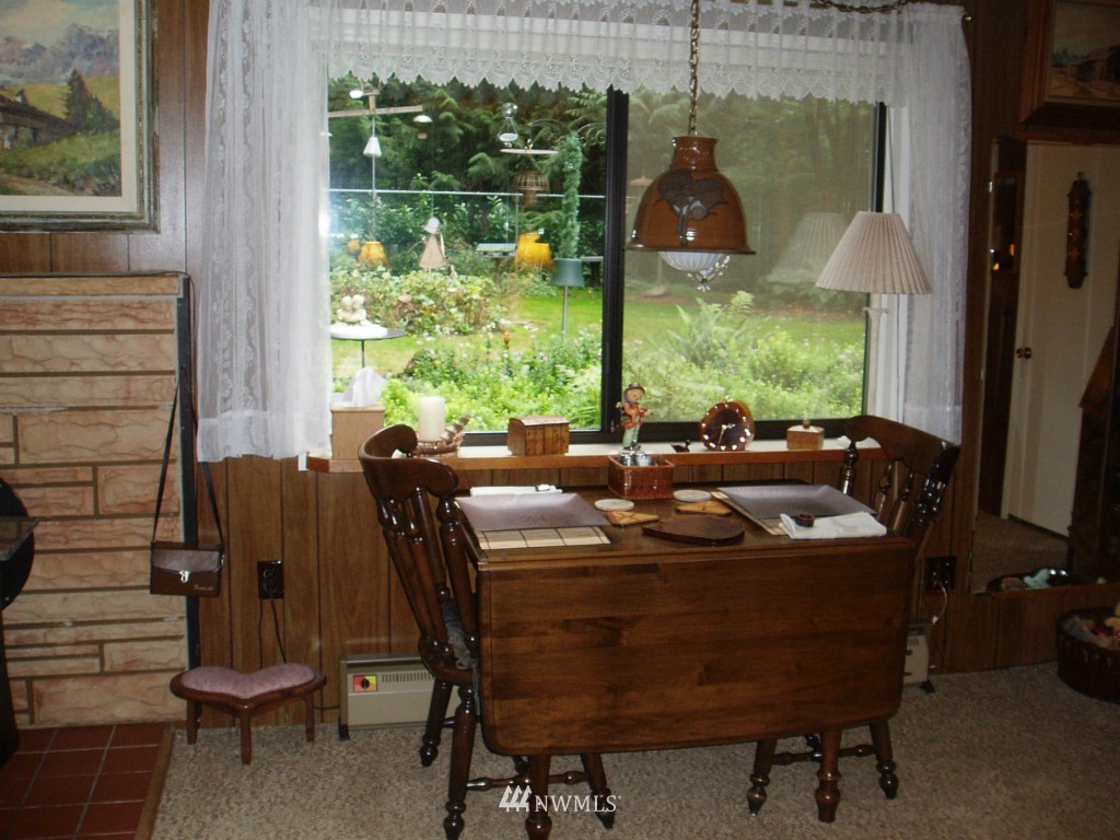 10224 Kelly Road Northeast Carnation, WA 98014 - Photo 6 of 21 Gallery Image 6