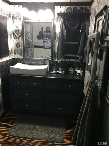 $200,000 | 20454 Main, Holcomb, MO 63852