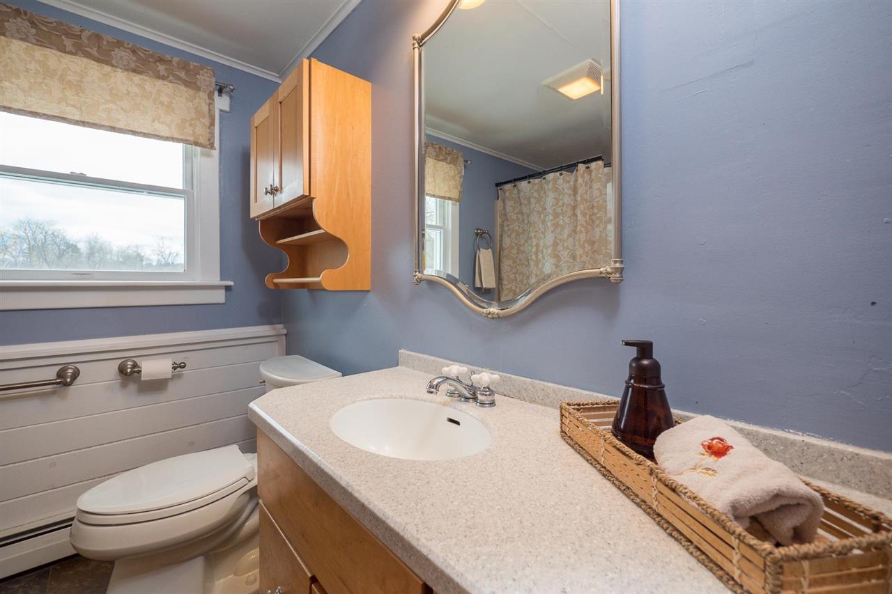 51 Beach Pond Road Wolfeboro, NH 03894 - Photo 16 of 29 Gallery Image 16