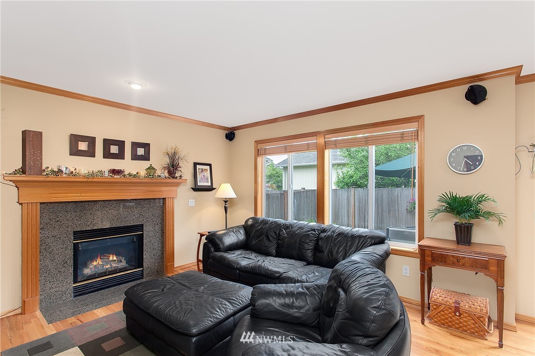 3325 189th Place Southeast Bothell, WA 98012 - Photo 11 of 25 Gallery Image 11