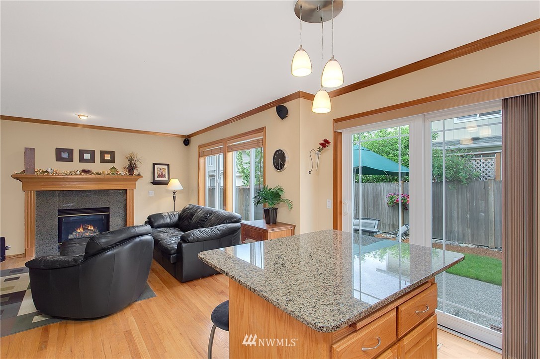 3325 189th Place Southeast Bothell, WA 98012 - Photo 9 of 25 Gallery Image 9