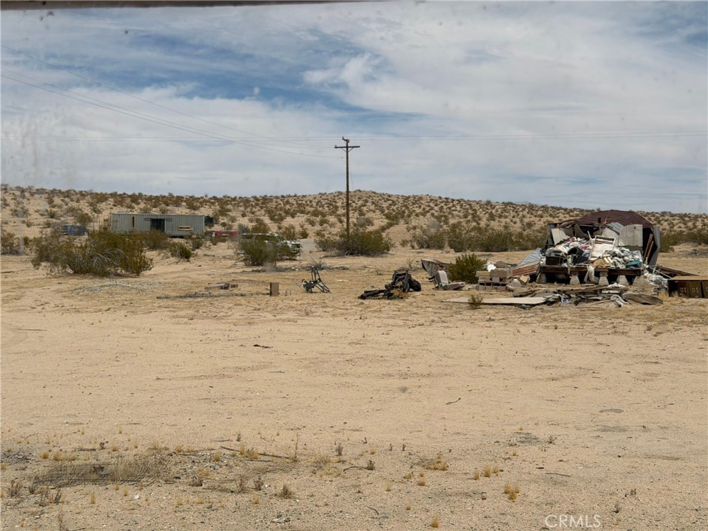 6316 Isleta Road Twentynine Palms, CA 92277 - Photo 8 of 13 a view of ocean view