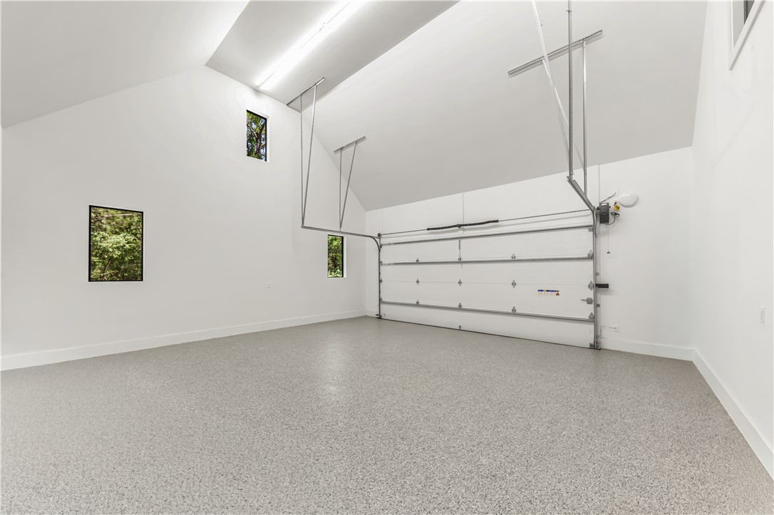 11851 Hopes Creek Road College Station, TX 77845 - Photo 42 of 50 a view of a room with an empty space