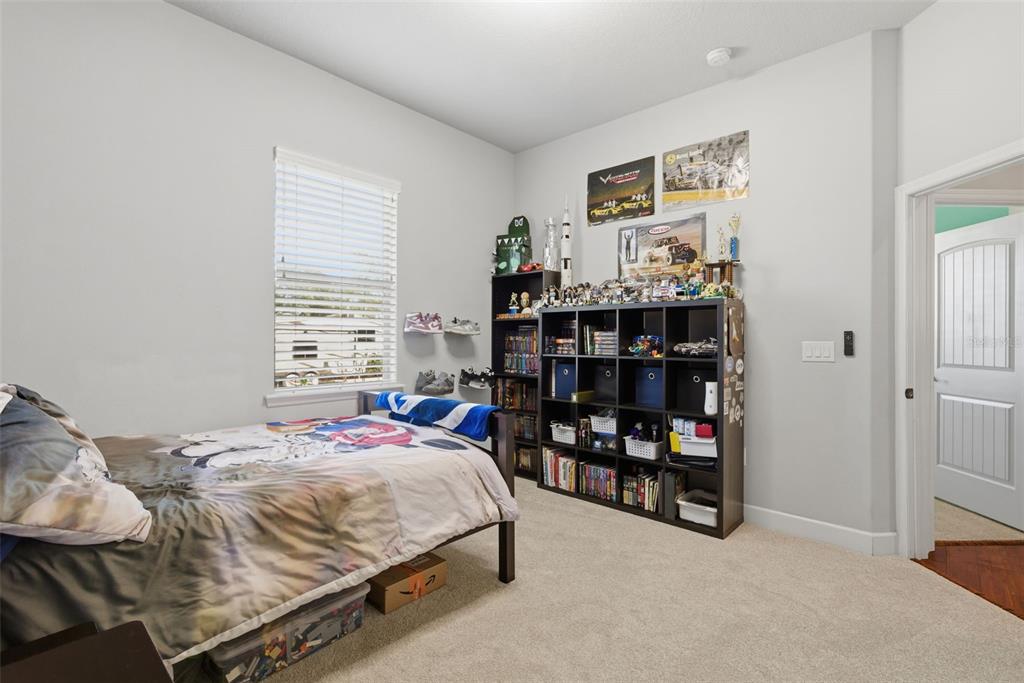 6658 Country Club Road Wesley Chapel, FL 33544 - Photo 14 of 52