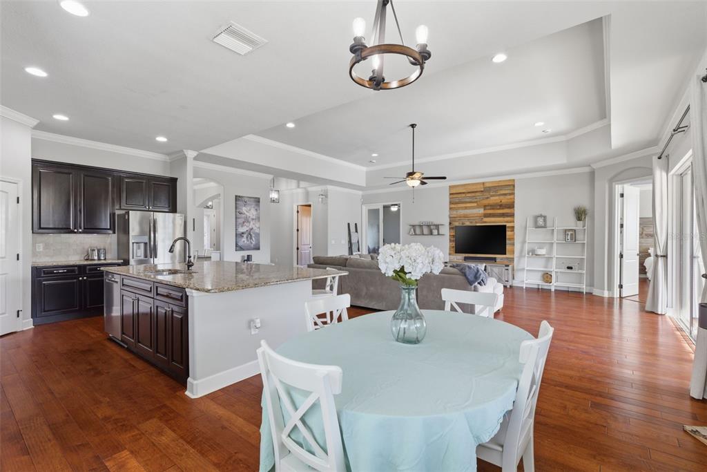 6658 Country Club Road Wesley Chapel, FL 33544 - Photo 30 of 52