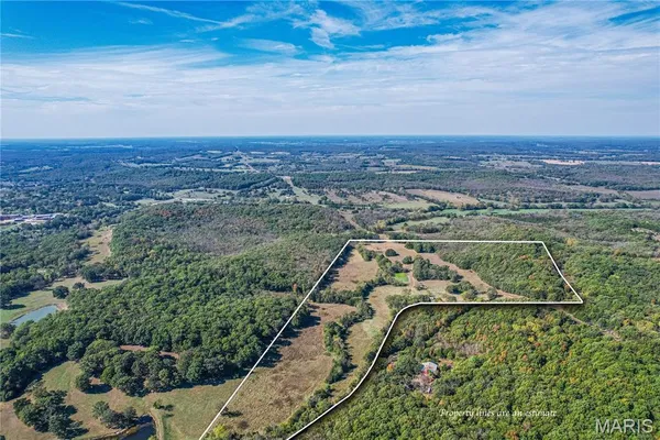 $292,000 | 299 Rogers Avenue, Stoutland, MO 65567