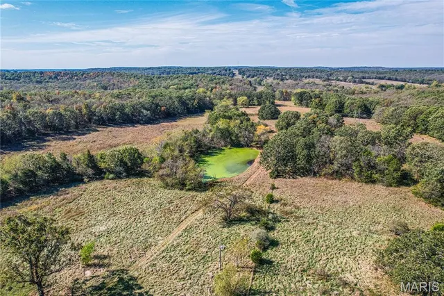 $292,000 | 299 Rogers Avenue, Stoutland, MO 65567