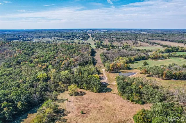 $292,000 | 299 Rogers Avenue, Stoutland, MO 65567