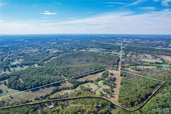 $292,000 | 299 Rogers Avenue, Stoutland, MO 65567