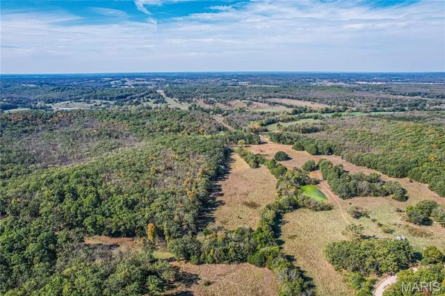 $292,000 | 299 Rogers Avenue, Stoutland, MO 65567