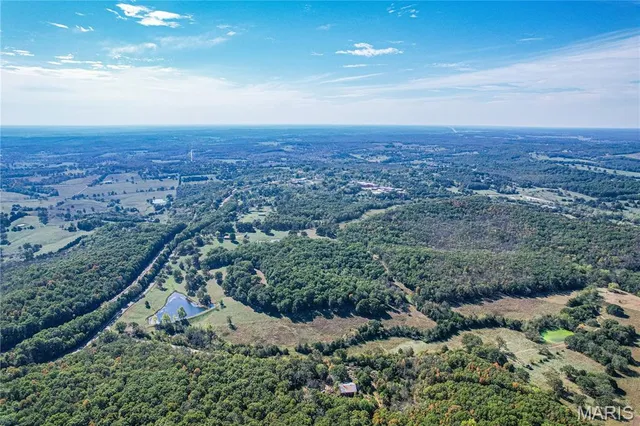 $292,000 | 299 Rogers Avenue, Stoutland, MO 65567