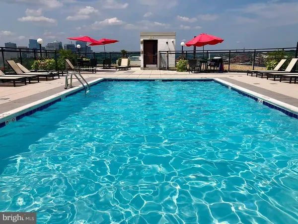 $2,400 | 950 25th Street Northwest, Unit 717, Washington, DC 20037