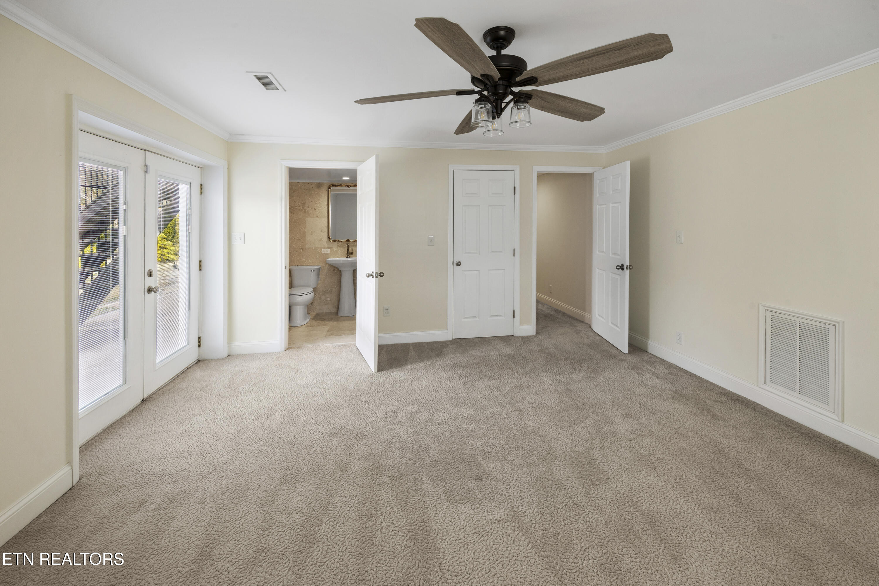 809 Chateaugay Road Northwest Knoxville, TN 37923 - Photo 37 of 56 L40A0004
