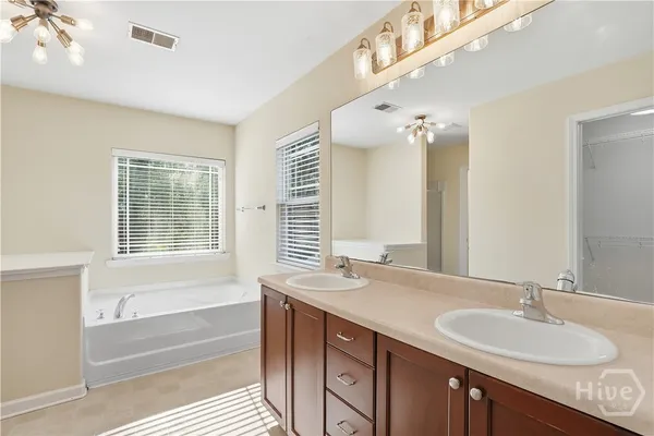 $2,200 | 134 Chapel Lake South, Savannah, GA 31419