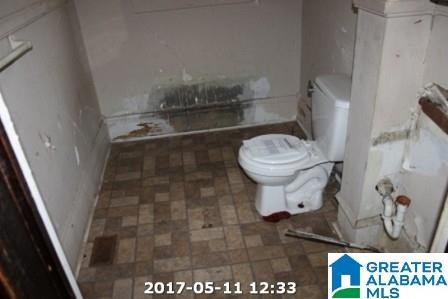 730 15th Street Southwest Birmingham, AL 35211 - Photo 6 of 11