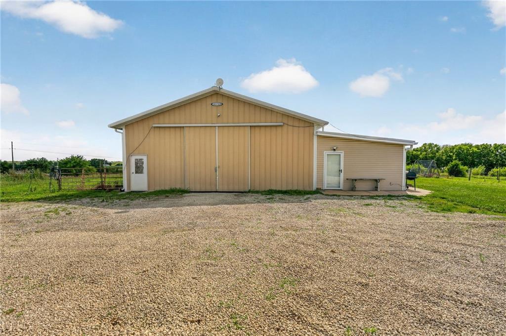 8300 State Rte 92 Platte City, MO 64079 - Photo 3 of 31