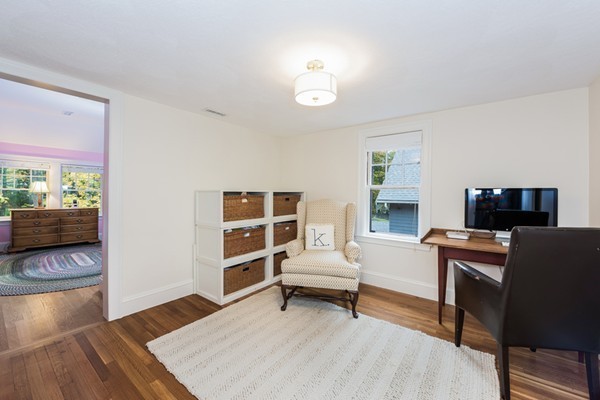 11 Chisholm Road Winchester, MA 01890 - Photo 11 of 29 Gallery Image 11