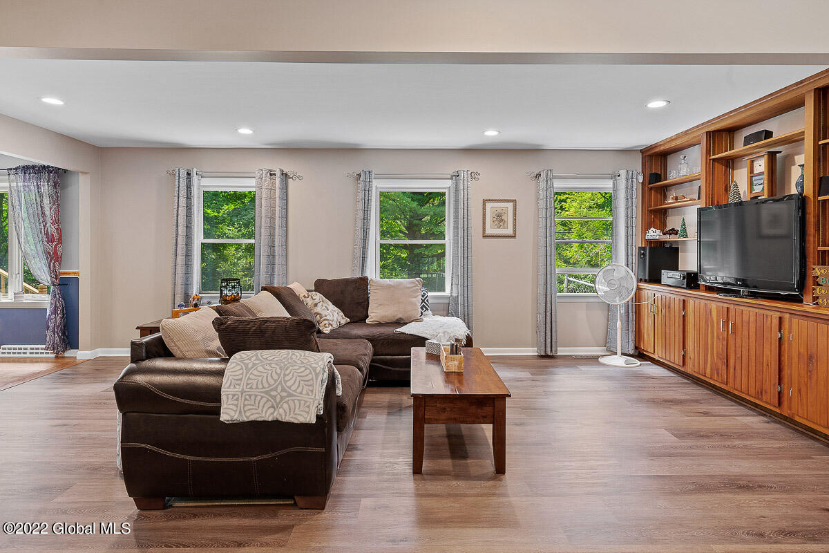 2155 New Scotland Road New Scotland, NY 12159 - Photo 20 of 64 2155 New Scotland Road Slingerlands NY 0