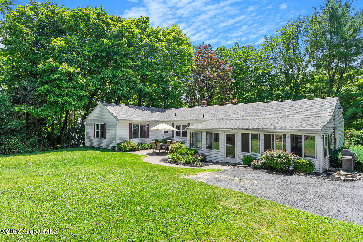 2155 New Scotland Road New Scotland, NY 12159 - Photo 6 of 64 2155 New Scotland Road Slingerlands NY 0