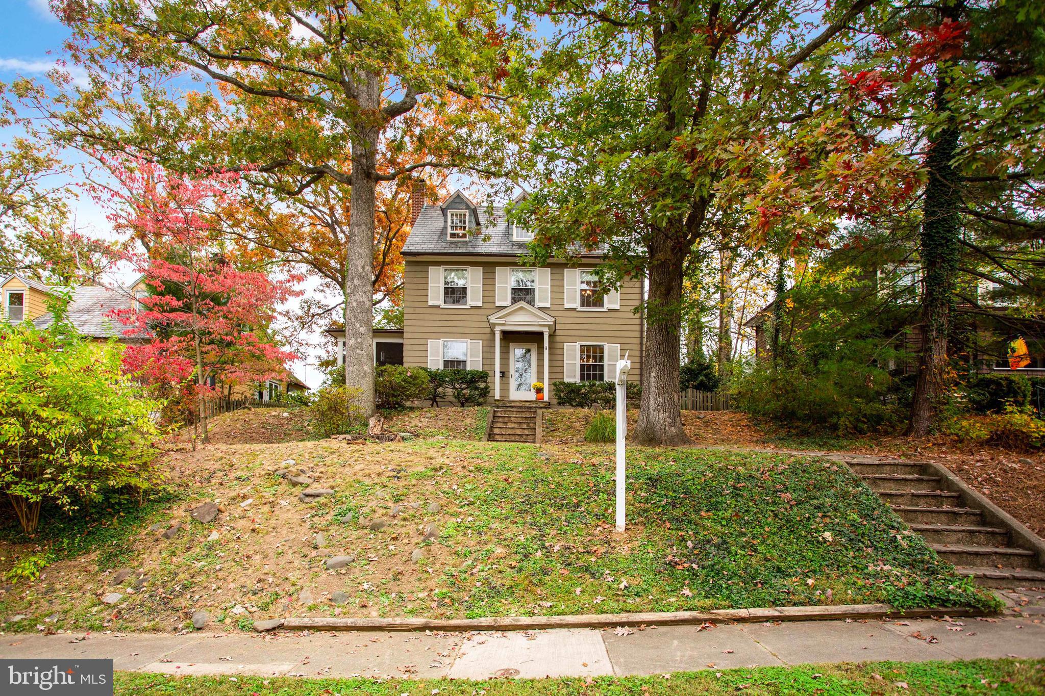 719 Brookwood Road Baltimore, MD 21229 - Photo 4 of 40 Perfectly situated on a tree-lined street