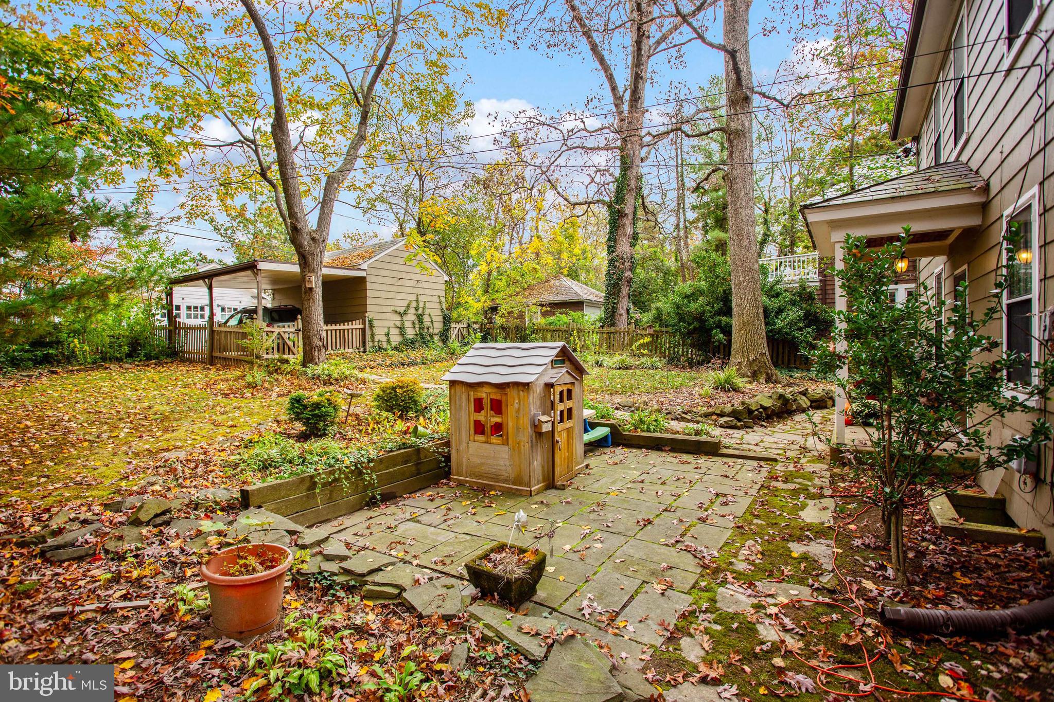719 Brookwood Road Baltimore, MD 21229 - Photo 34 of 40 Fenced rear yard with patio