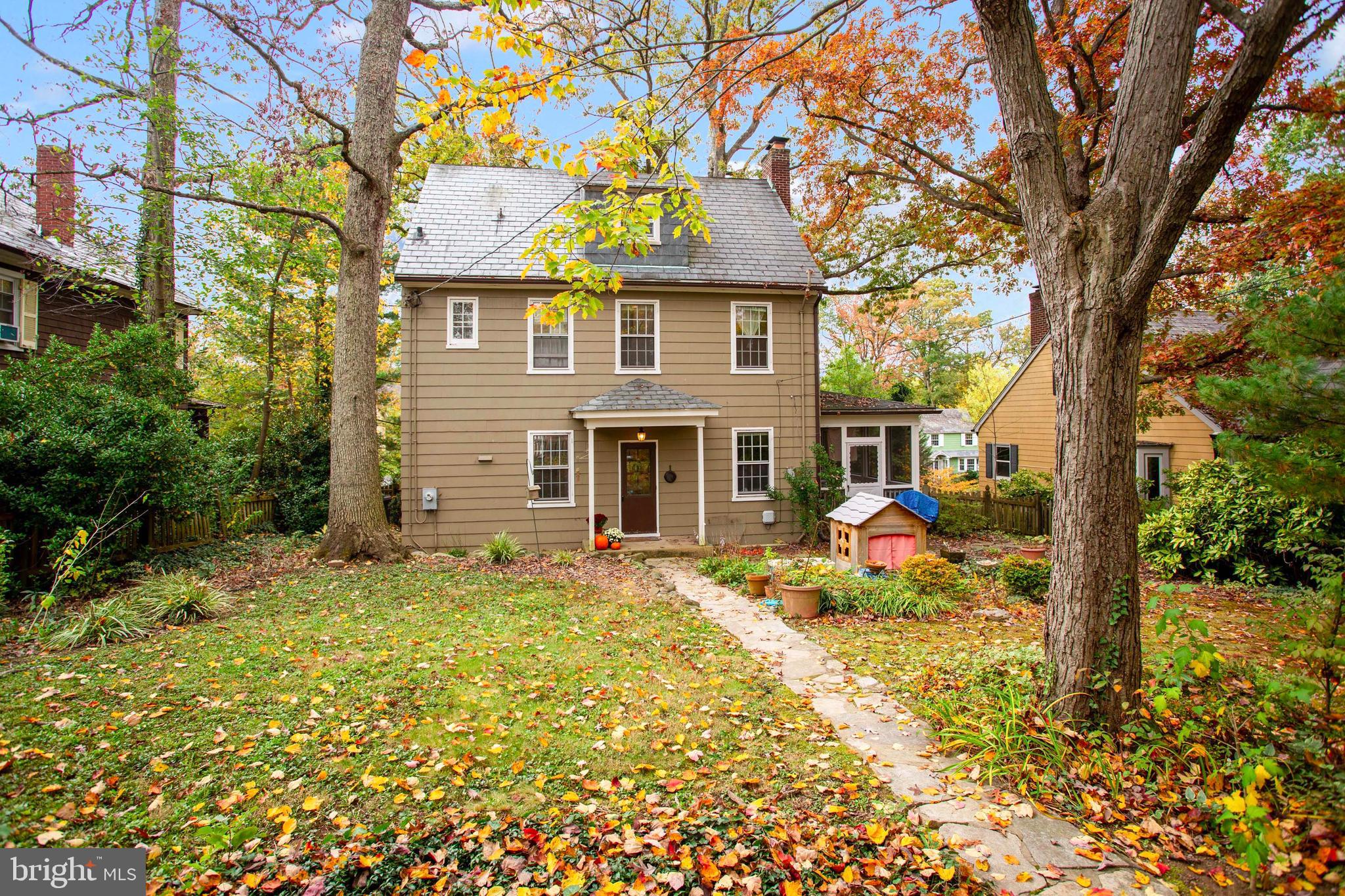 719 Brookwood Road Baltimore, MD 21229 - Photo 37 of 40 Just as lovely from the back